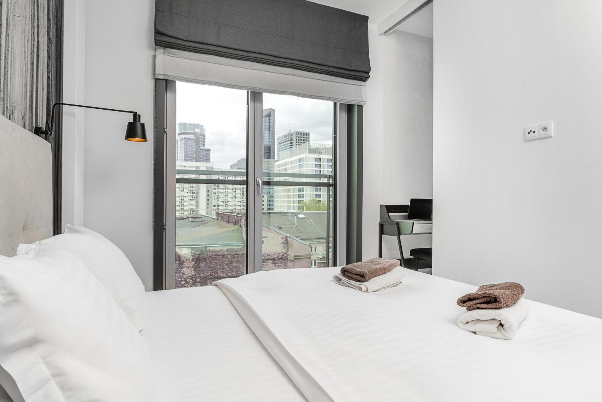 Luxury Apartments Mennica Residence With Parking Warsaw Exterior photo