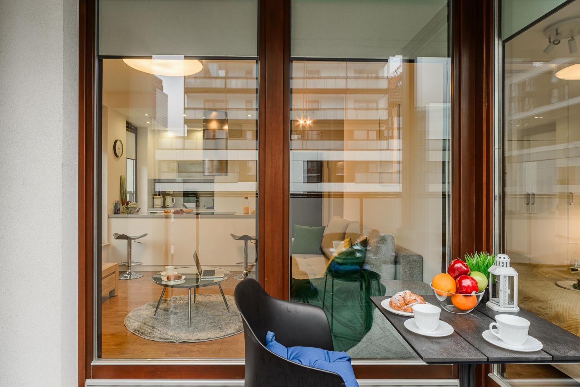 Luxury Apartments Mennica Residence With Parking Warsaw Exterior photo